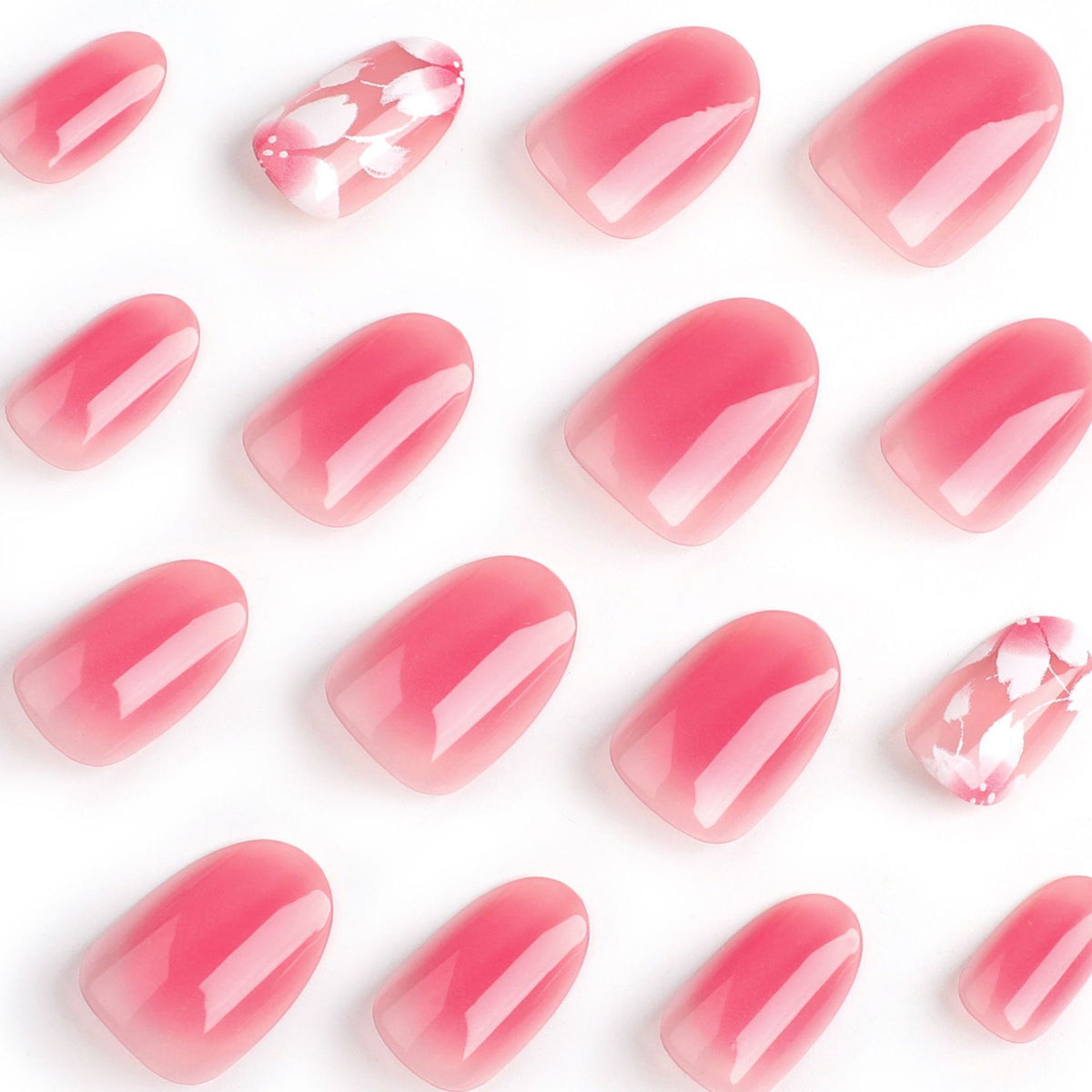 Kunstvolle Premium Nagelkunst mit floralen Akzenten Brehn