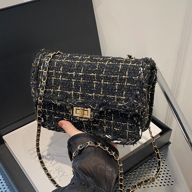 Elegante Texturierte Abend Clutch