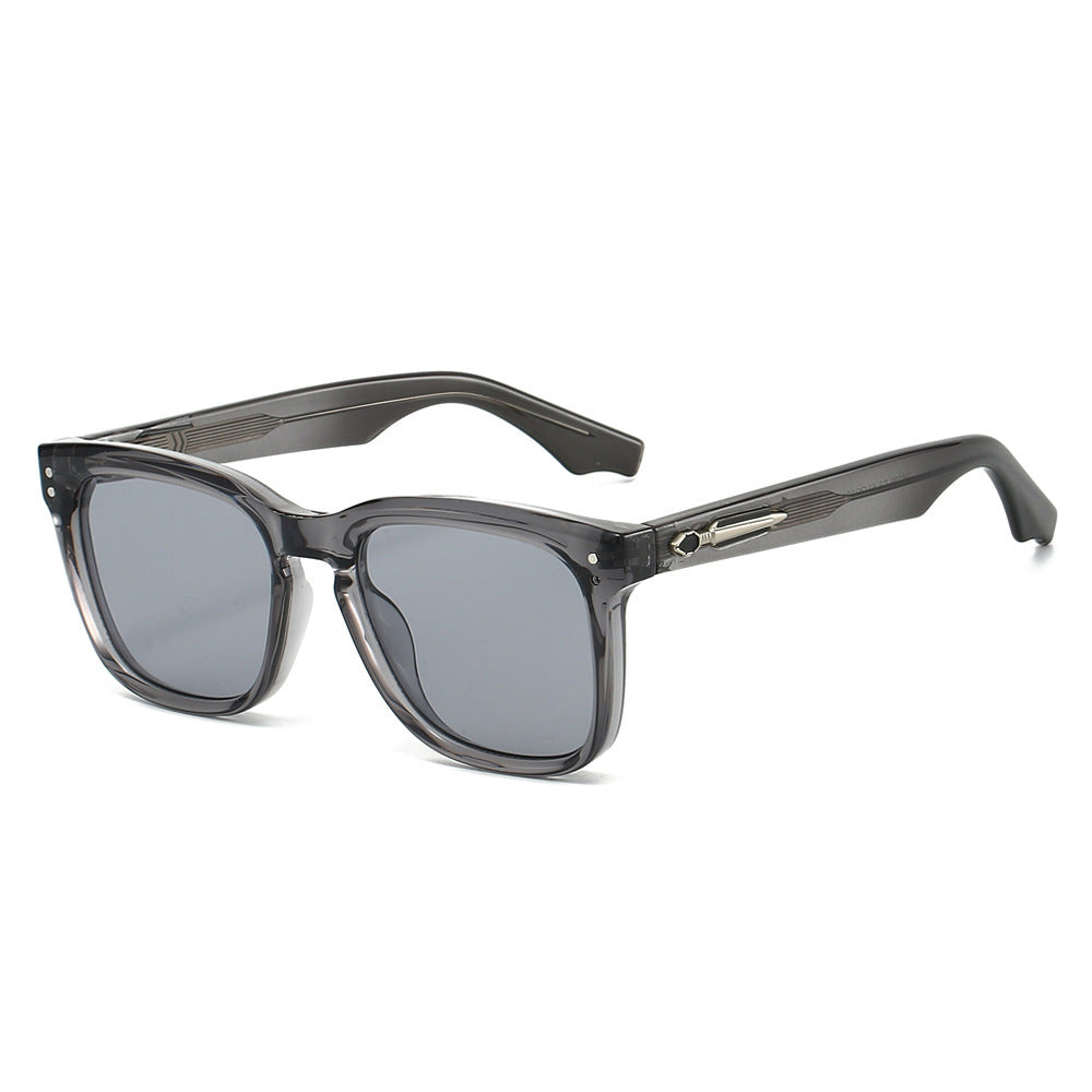 Damen Sonnenbrille im eleganten Rechteckdesign von Brehn