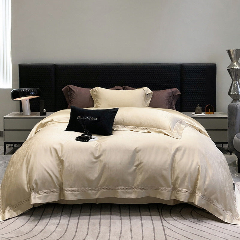 Satin-Jacquard Bettgarnitur mit dezenter Struktur und eleganter Borte