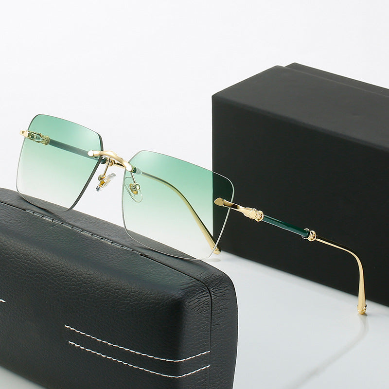 Damen modische Sonnenschutzbrille mit quadratischem Rahmen und luxuriösen Akzenten Brehn
