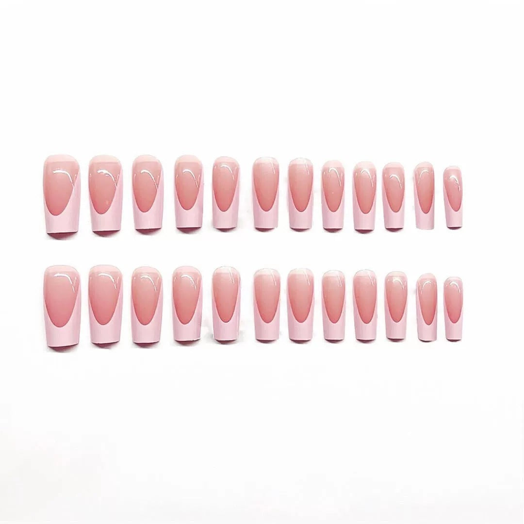 Stylische Press-On Nagelspitzen mit modernem Design Brehn