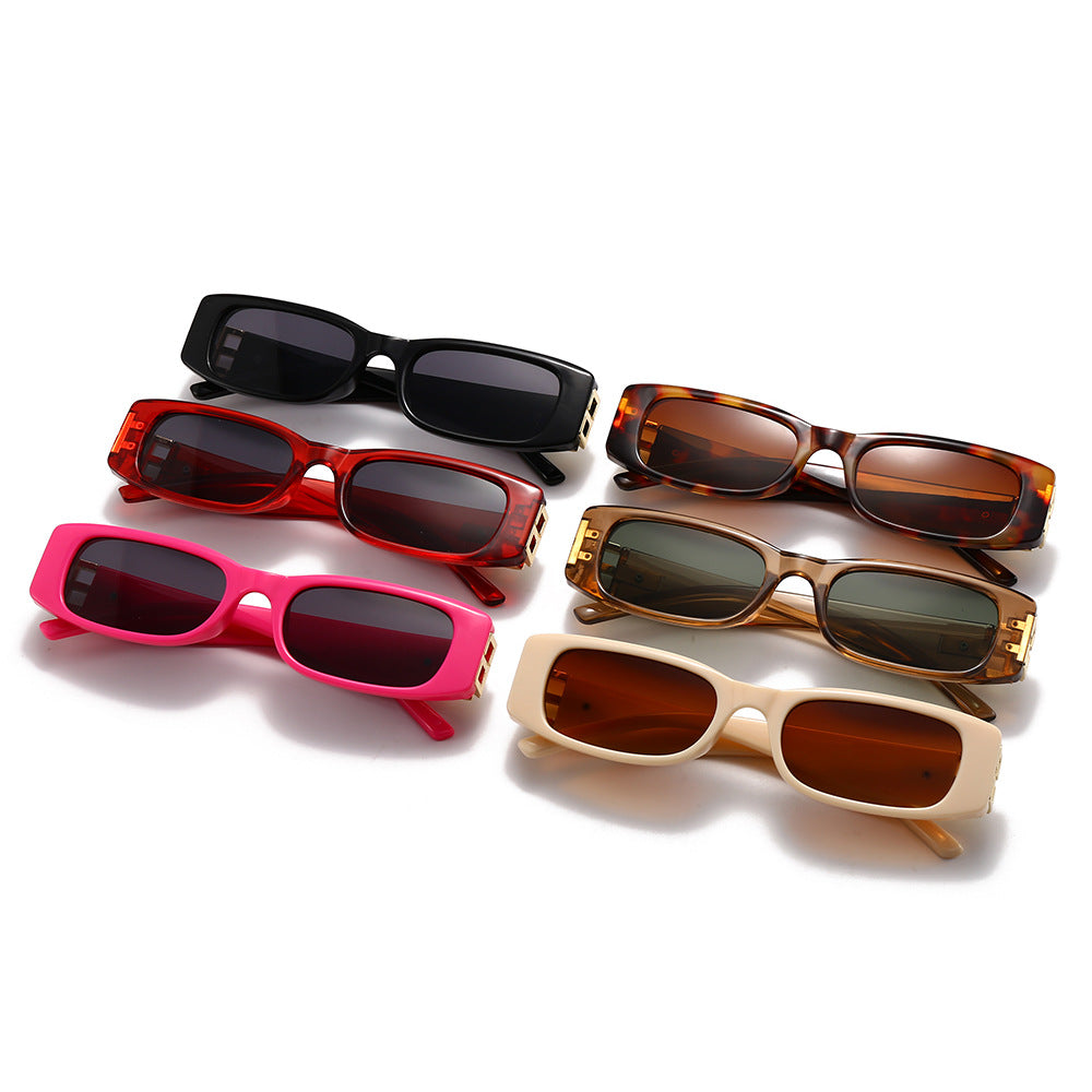 Damen Modische Sonnenbrille mit luxuriösem goldfarbenen Akzent Brehn