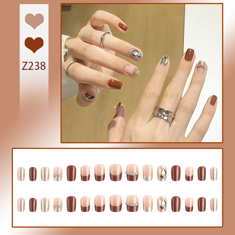 Kunstnagelset mit Funkelnden Kristall- und Glitzerakzenten Brehn