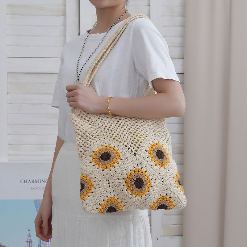 Handgefertigte Jute Tasche mit Buntem Blumenmuster Brehn