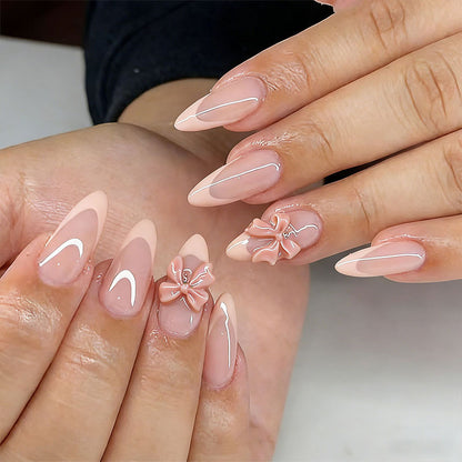 Kunstnagelset mit eleganten Blütenverzierungen und stilvollem Farbverlauf Brehn