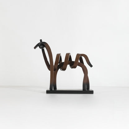 Künstlerische skulpturale Pferdefigur