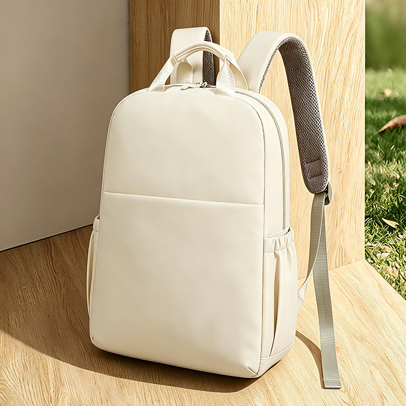 Moderner minimalistischer Laptop-Rucksack Brehn