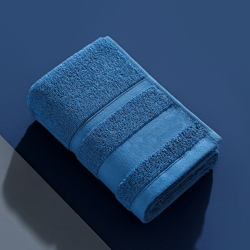 Hochwertiges Frottee-Badetuch Mit Luxuriösem Design Brehn