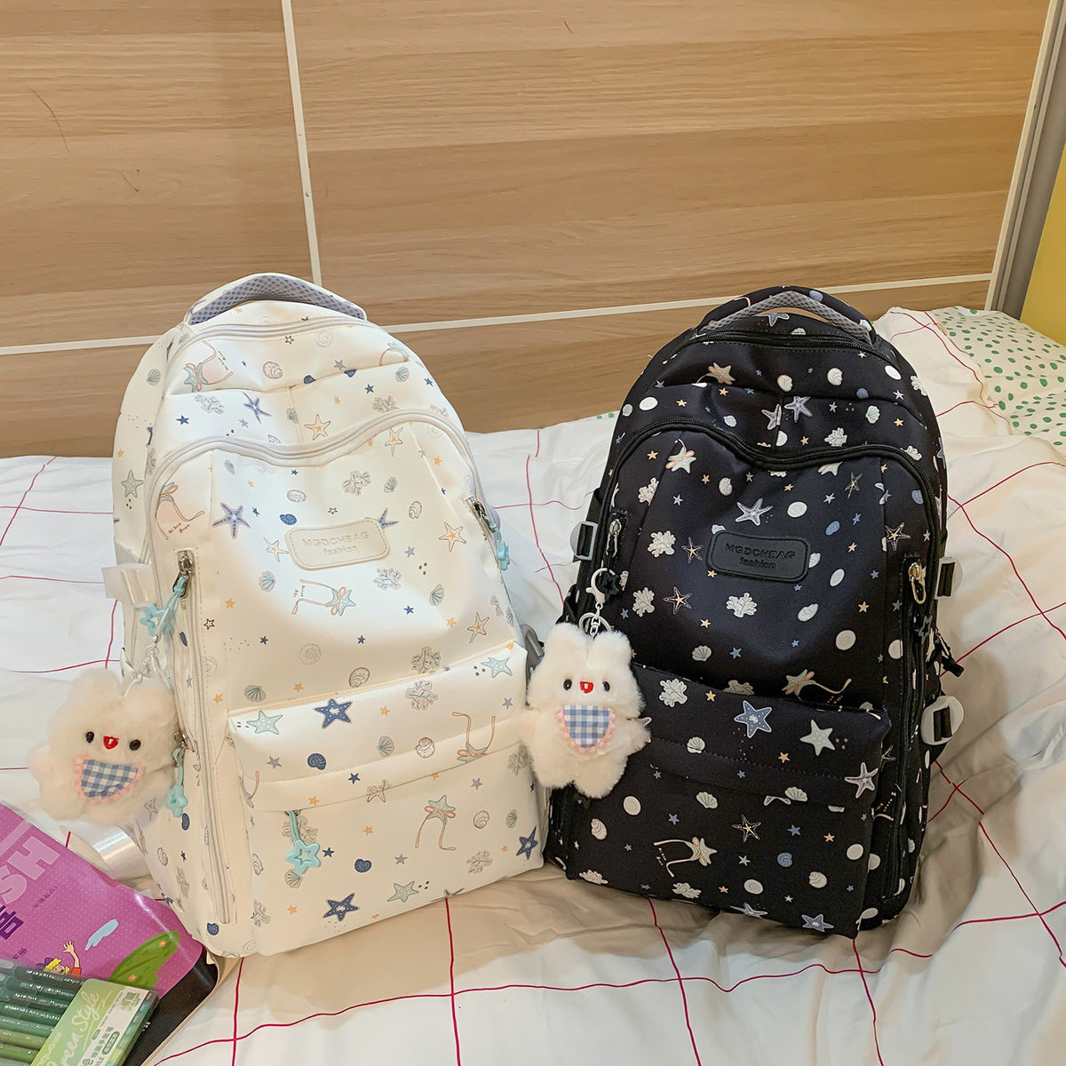 Verspielter maritimer Rucksack Brehn