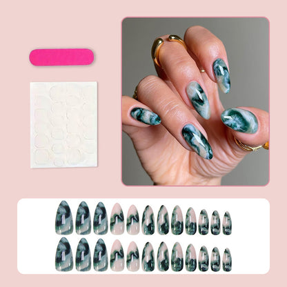 Kunstnagelset mit luxuriösen Marmor-Designs Brehn