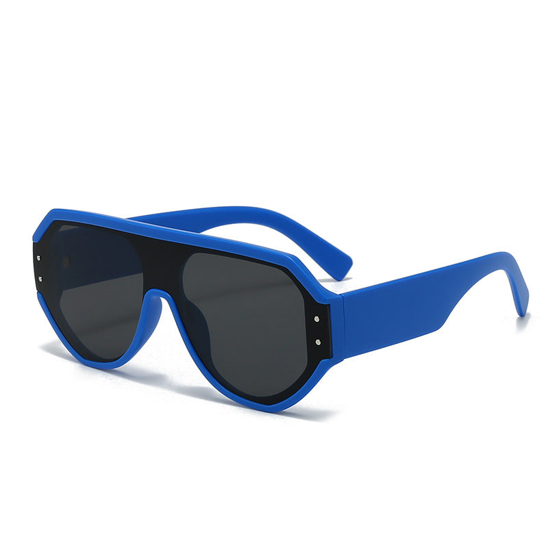 Damen modische oversized Sonnenbrille mit breitem Rahmen Brehn