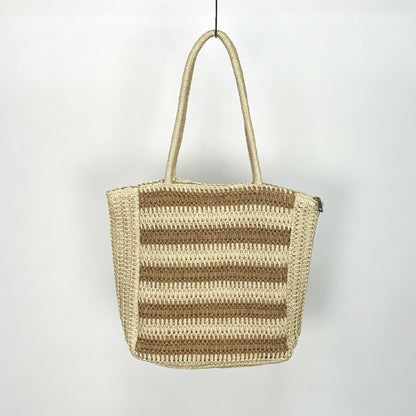 Designer Basttasche mit Grafischem Streifenmuster Brehn