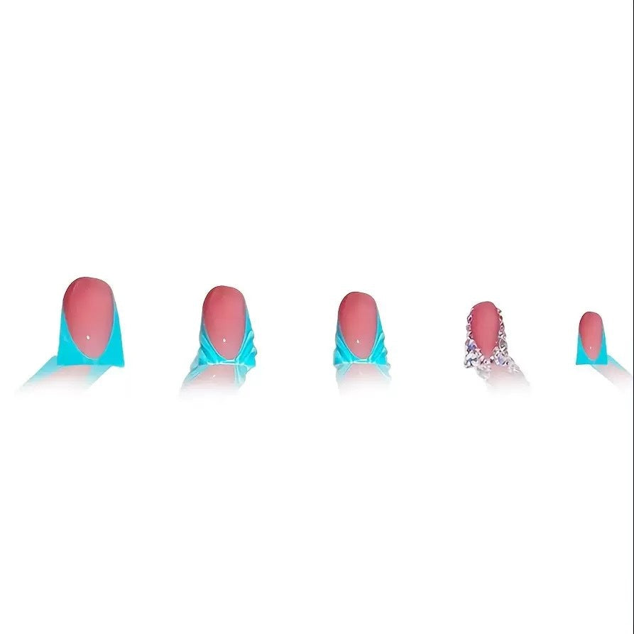 Stylische 3D Nail Art Extensions Brehn