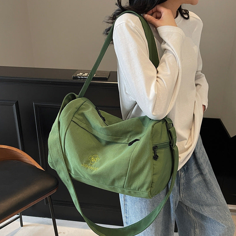 Stylische leichte Duffel Brehn
