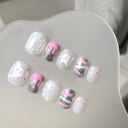 Halloween-Themed Künstlerische Press-On Nagel Kollektion