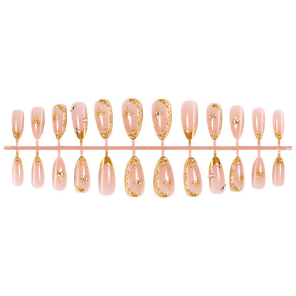 Dekoratives Druck-Nagelkunst-Set mit goldenen Akzenten Brehn