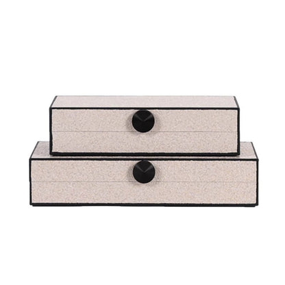 Dekorative Aufbewahrungsboxen mit eleganten geflochtenen Akzenten