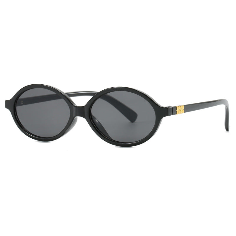 Damen modische Sonnenbrille mit ovalem Rahmen und goldenen Akzenten Brehn