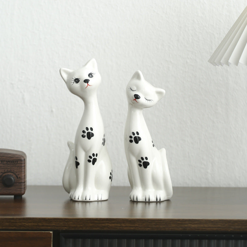 Verspieltes Keramikkatzenfiguren-Set Brehn