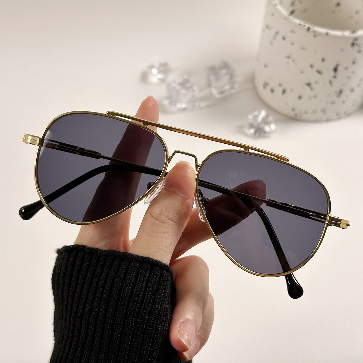 Damen zeitlose Piloten-Sonnenbrille mit hochwertigem Rahmen Brehn