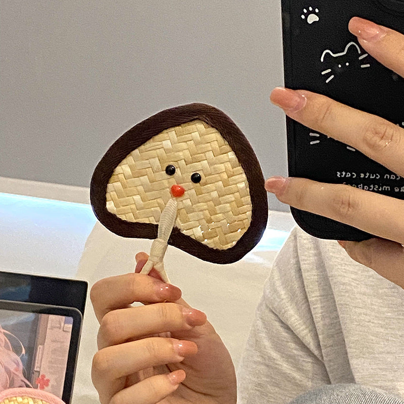 Handgefertigter Fächer mit Verspieltem Gesichtsmotiv Brehn
