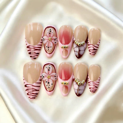 Künstlerisches Blumenverzierung Press-On Nagelset