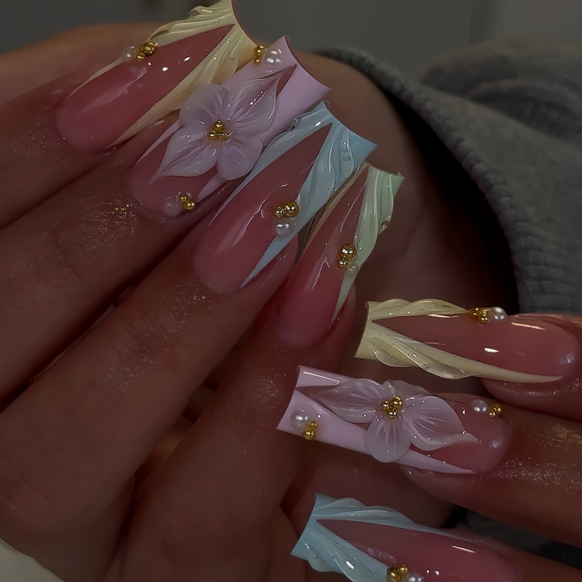 Florale Press-On Nagelverlängerungen Brehn