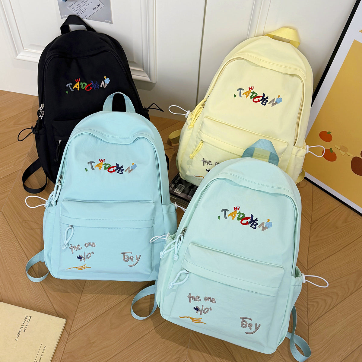 Stylische gestickte Rucksack Brehn