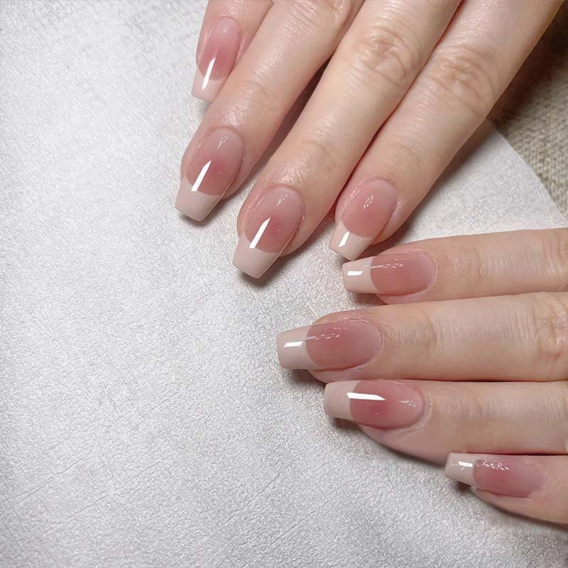 Elegantes französisches Tipp-Acryl-Nagelset