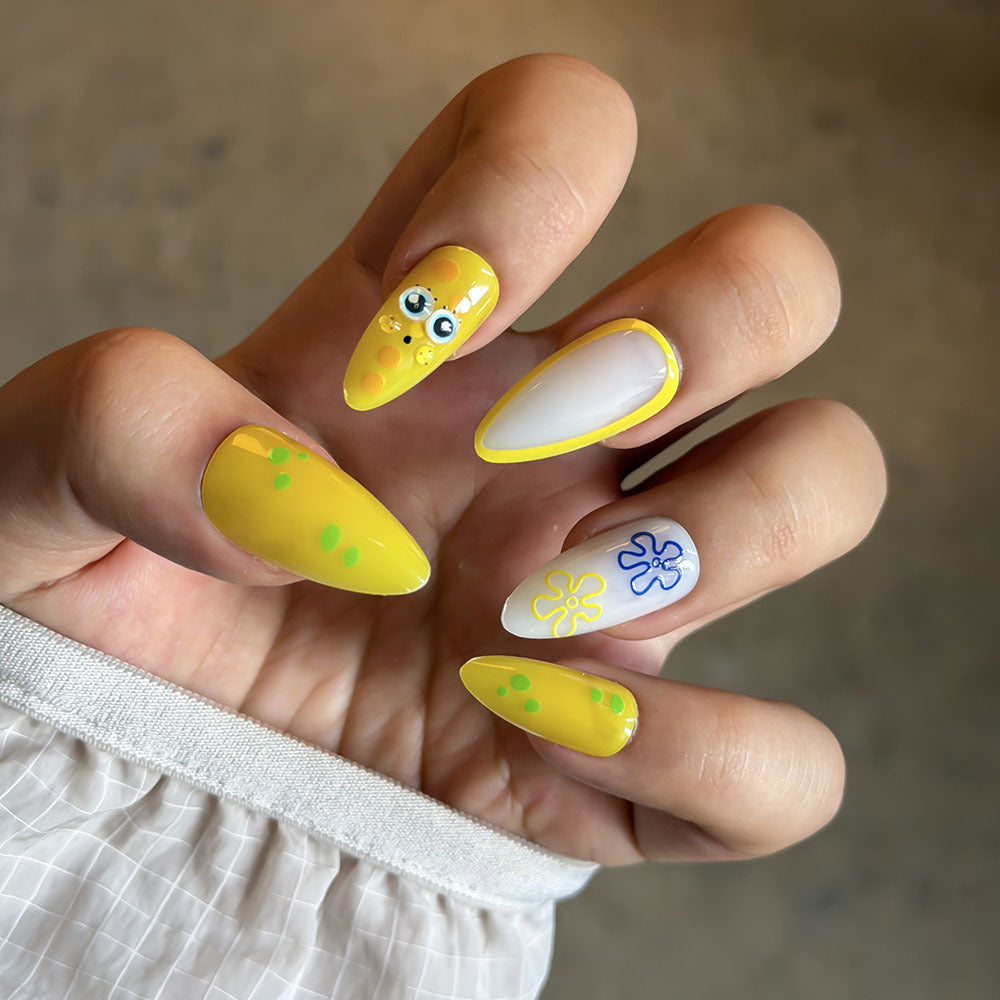 Verspieltes Cartoon Press-On Nagelset Brehn