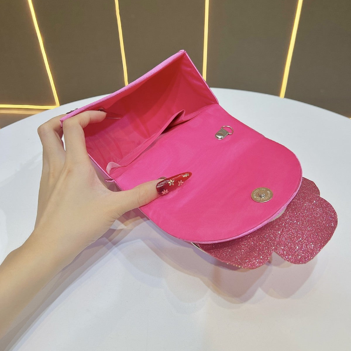 Florale Verziehrte Abend-Handtasche