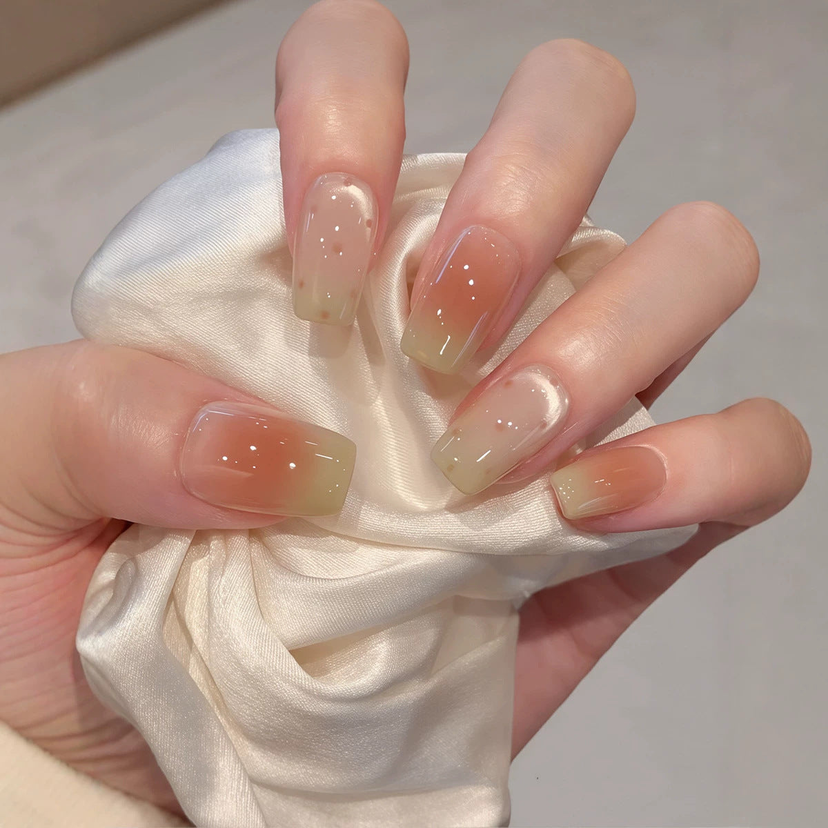 Elegante quadratische Gel Press-On Nägel Brehn