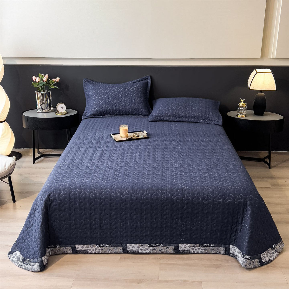Gestepptes Bettwäsche- und Kissenbezug-Set mit Wellenstich und leichtem Mikrofasermaterial
