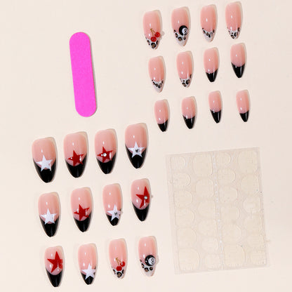 Kreatives Nagelkunst Design Brehn