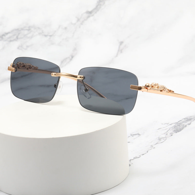 Damen Designer-Sonnenbrille mit feinem Metallrahmen und luxuriösen Details Brehn