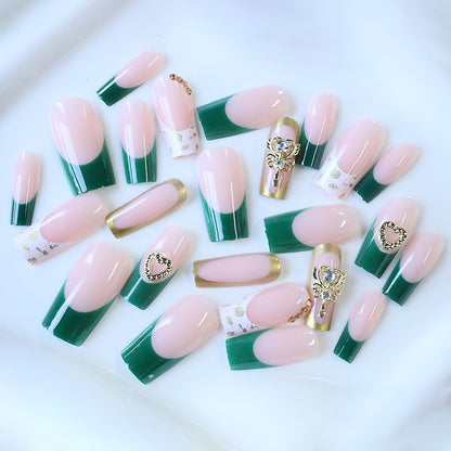 Luxuriöse Acryl-Nagelkunst-Verstärkungen mit Edelsteinakzenten Brehn