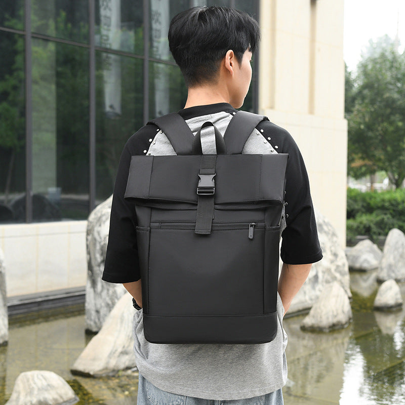 Rucksack mit Innovativem Rolltop-Verschluss Brehn