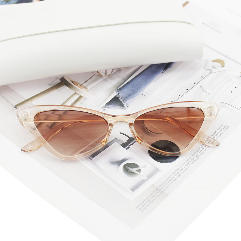 Damen Cat-Eye Sonnenbrille mit sorgfältig gestaltetem Rahmen Brehn