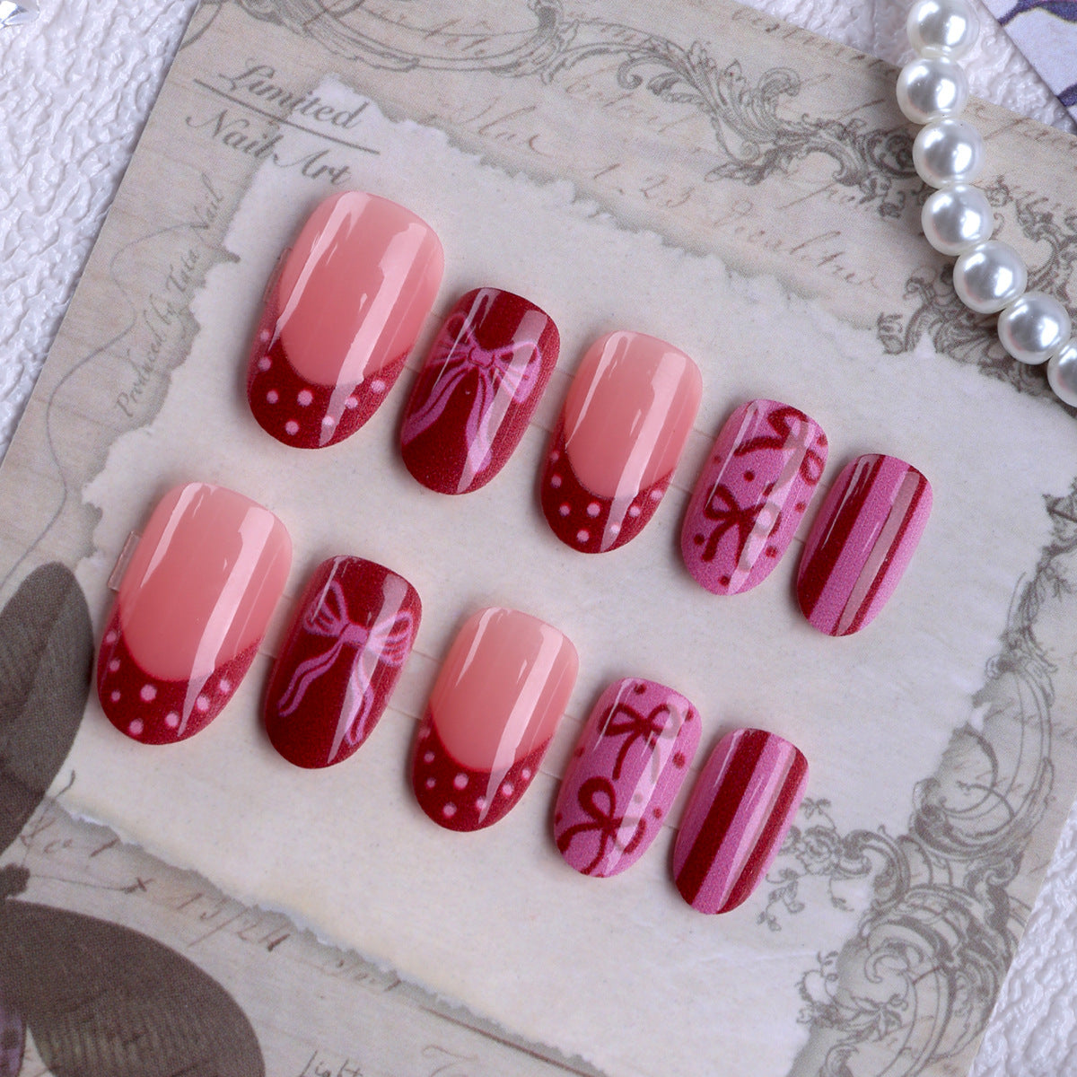 Künstliche Fingernägel mit Elegantem Design Brehn