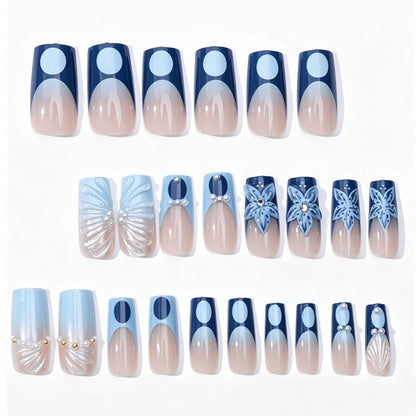 Kunstnagelset mit floralen und eleganten Verzierungen Brehn