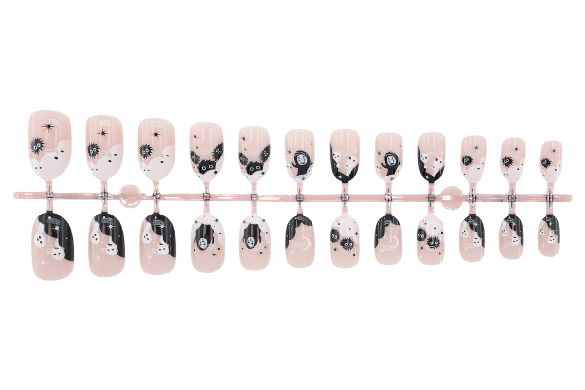 Kreatives Kunstnagelset mit Halloween-Motiven Brehn