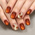 Elegantes Nagelset mit herbstlichen Blättern Brehn