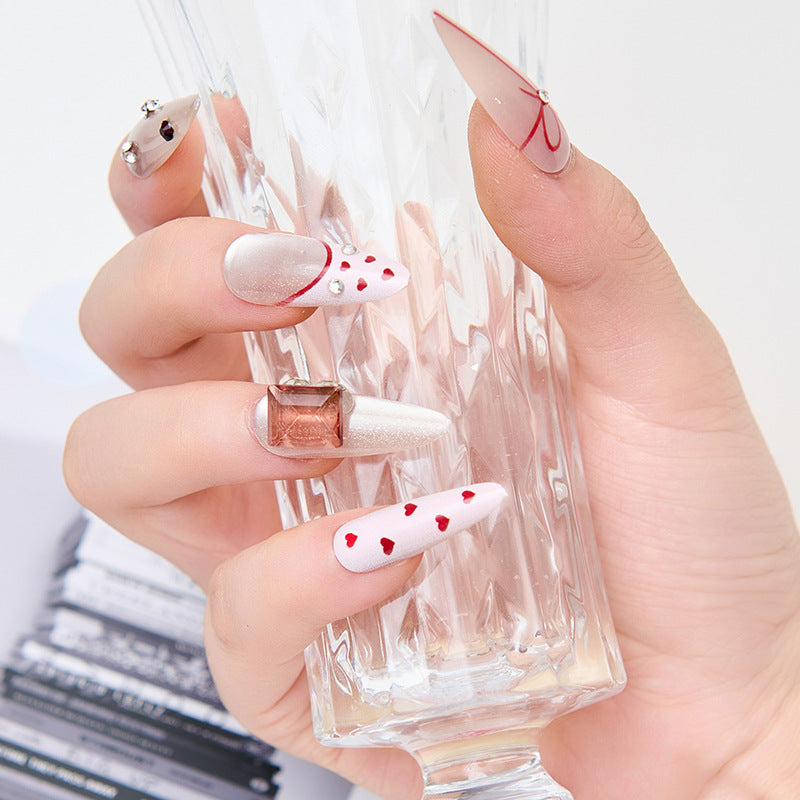 Kunstvolle Nagelset Brehn