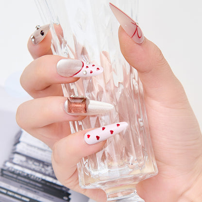 Kunstvolle Nagelset Brehn