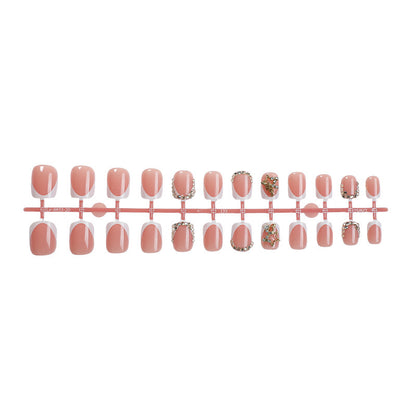 Kunstnagelset mit elegantem Blüten-Design und Glitzerakzenten Brehn