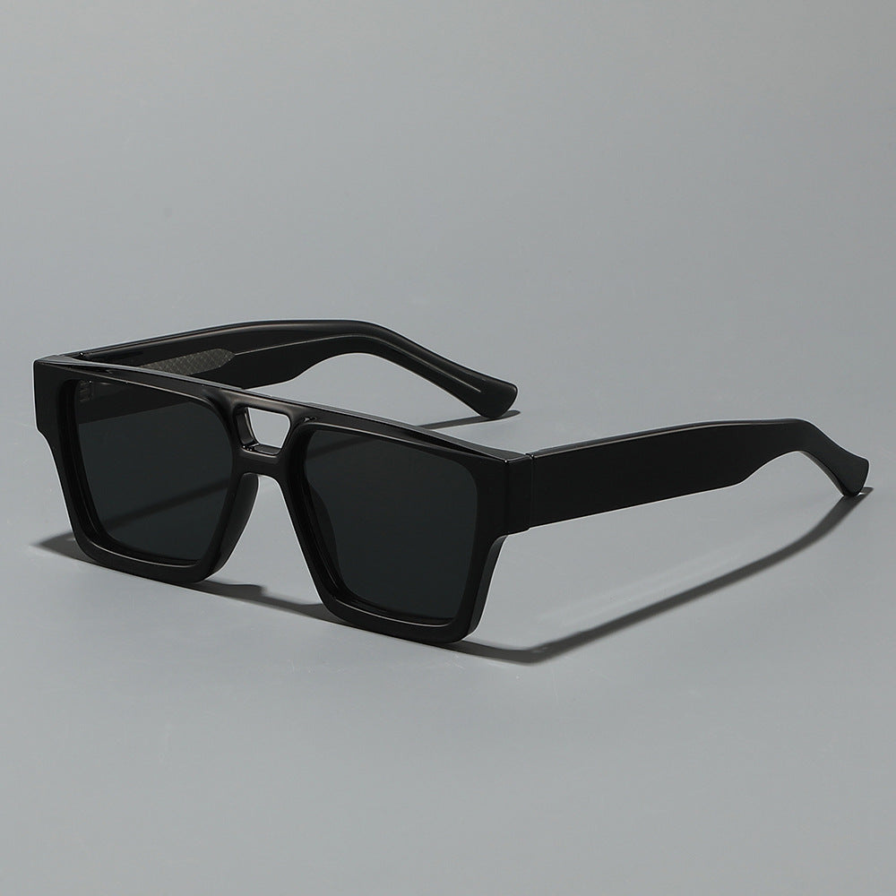 Damen Sportliche Rechteck-Sonnenbrille mit UV-Schutz und trendigem Design Brehn