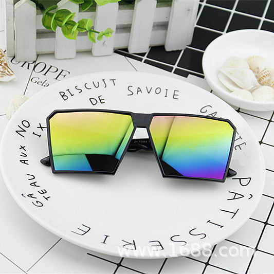 Damen Modische Sport-Sonnenbrille mit eckigem Rahmen und verspiegelten Gläsern Brehn