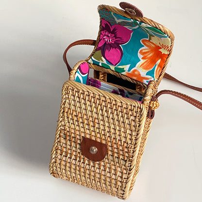 Handgefertigte Tragetasche aus geflochtenem Rattan Brehn
