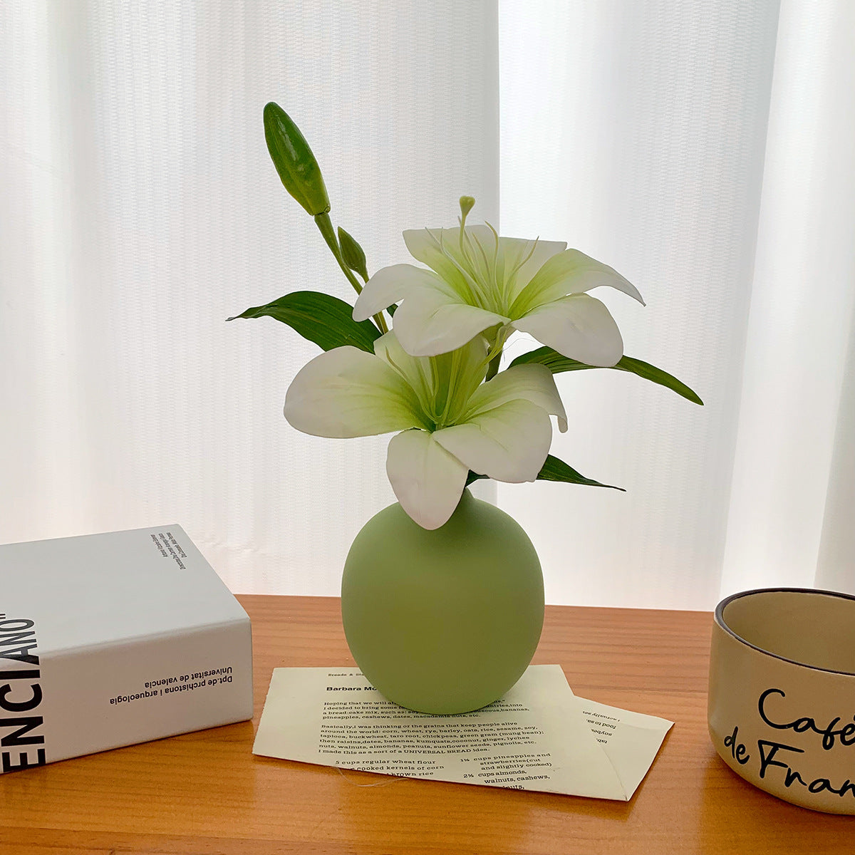 Elegante Blumenarrangement